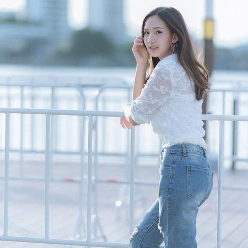 皇家的像素怪兽官方版本